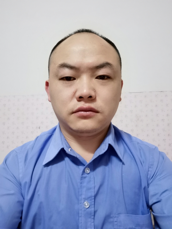 与子携老的第一张照片--淮安相亲服务中心