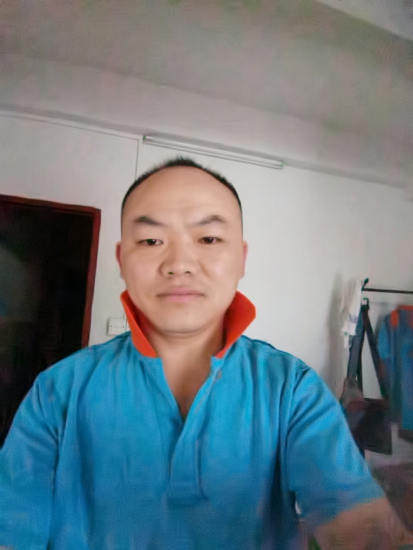 与子携老的第五张照片--淮安相亲服务中心