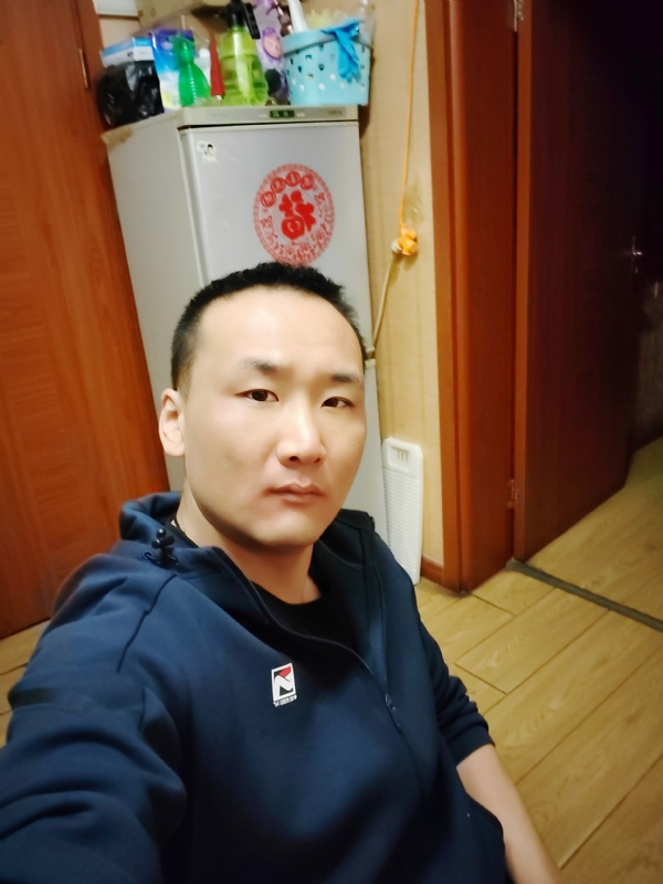 子昂的第一张照片--淮安相亲服务中心