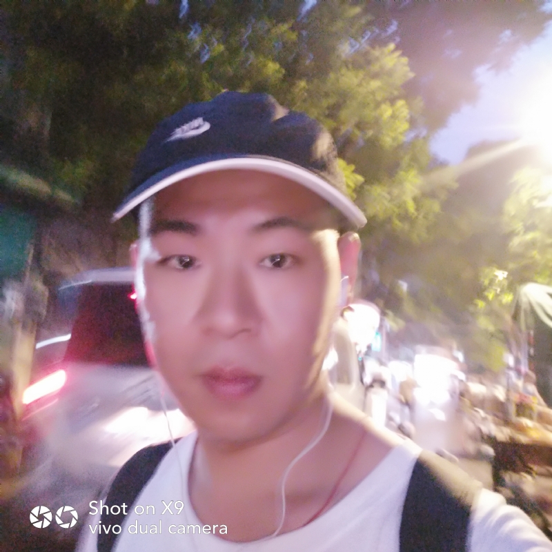 心跳男孩的第二张照片--淮安相亲服务中心