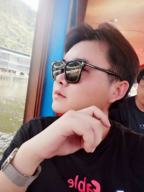 曲生的第一张照片--淮安相亲服务中心