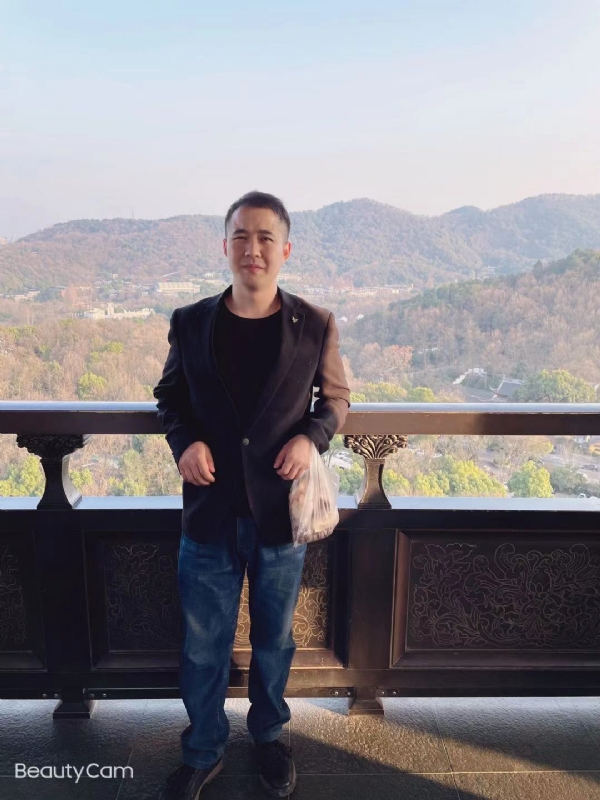 周周的第二张照片--淮安相亲服务中心