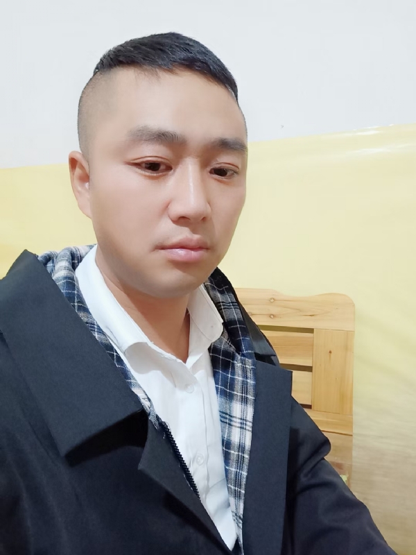 小天的第一张照片--淮安相亲服务中心