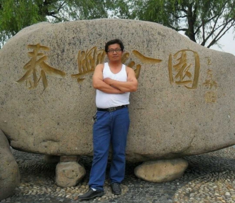 黑哥的第一张照片--淮安相亲服务中心