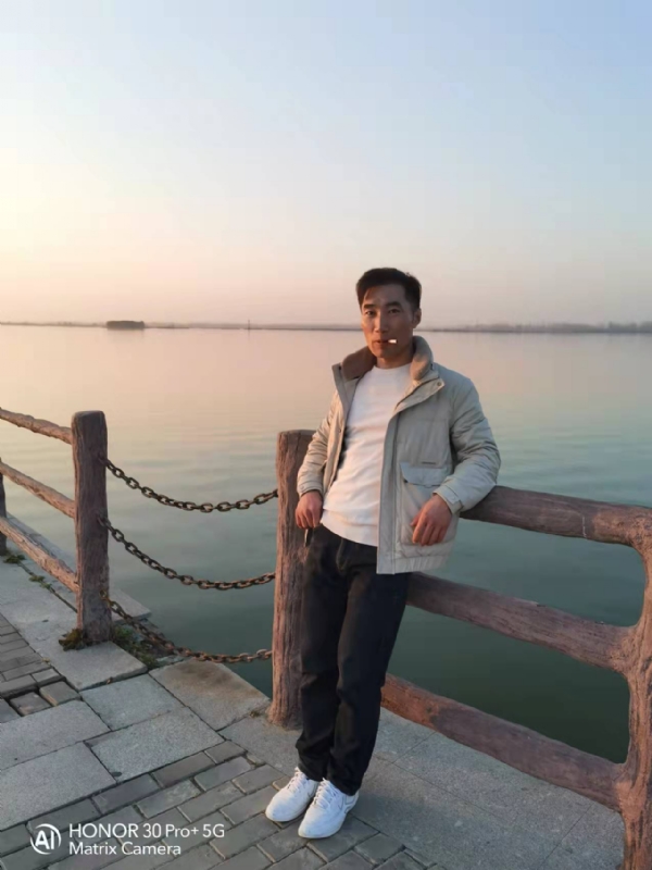 望月兔的第一张照片--淮安相亲服务中心