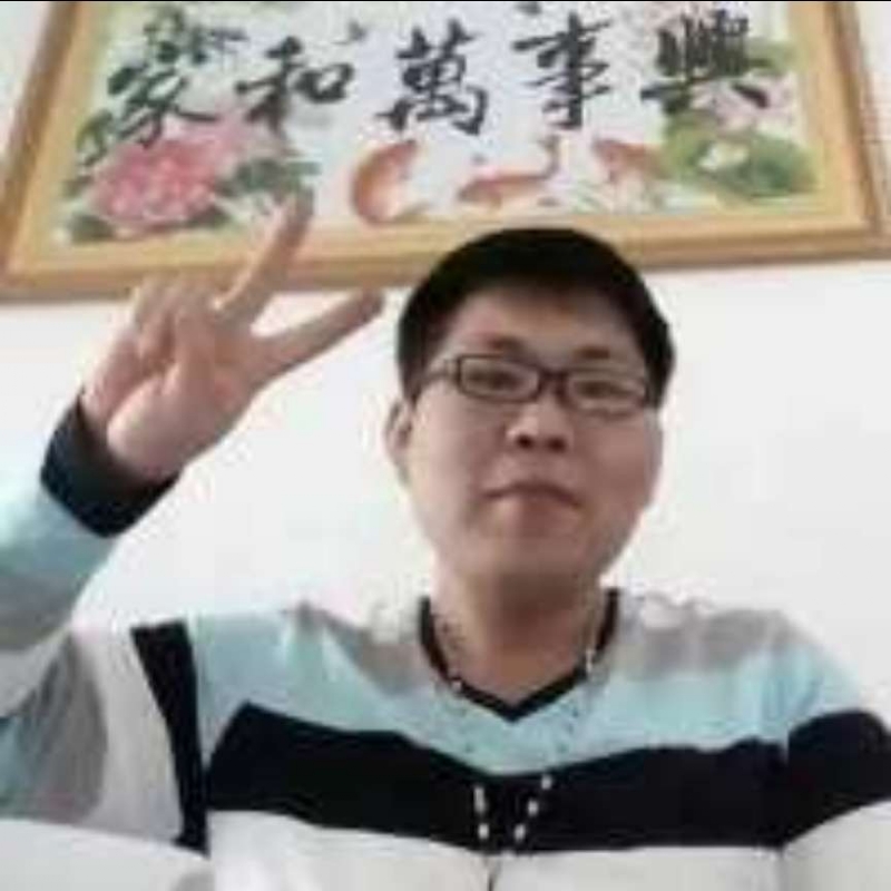 快乐就好的第一张照片--淮安相亲服务中心
