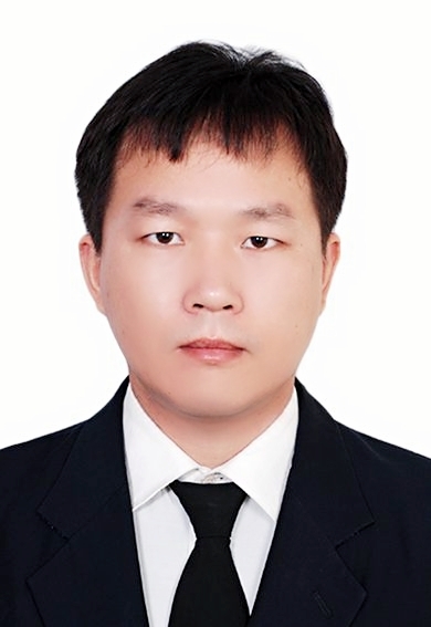 草帽借箭的第一张照片--淮安相亲服务中心