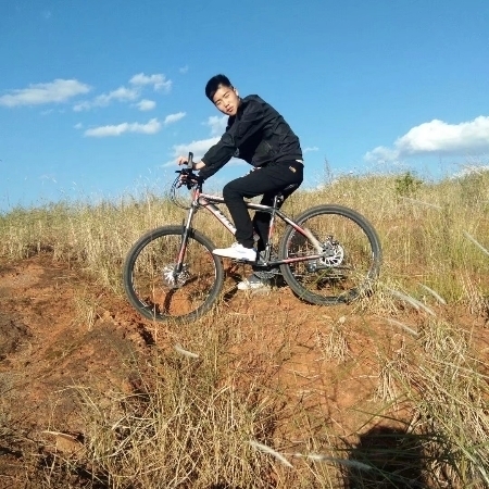 南辞的第一张照片--淮安相亲服务中心