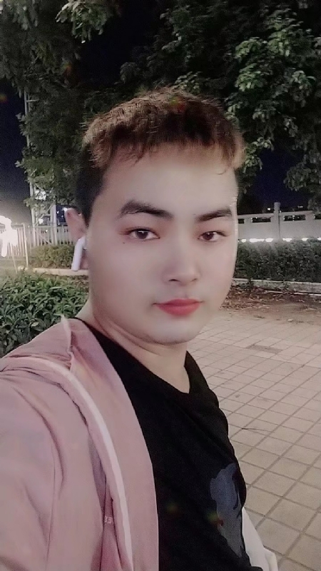 康玖伟的第一张照片--淮安相亲服务中心