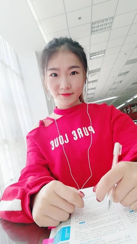 Smile的第二张照片--淮安相亲服务中心