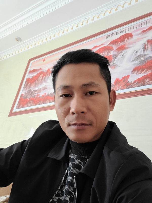 大叔的第一张照片--淮安相亲服务中心