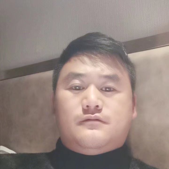 奔跑的第一张照片--淮安相亲服务中心