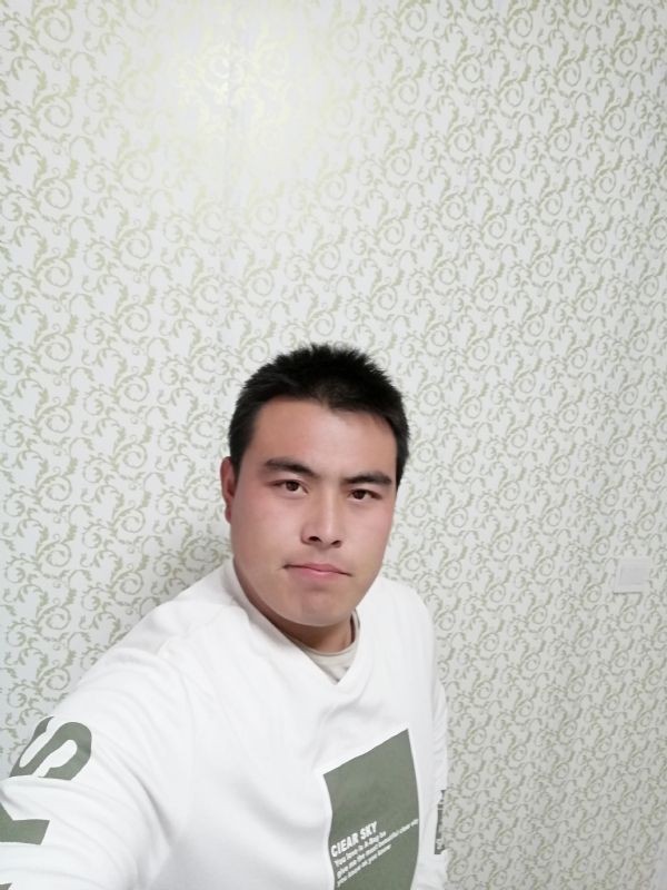 看草莓在跳舞的第一张照片--淮安相亲服务中心