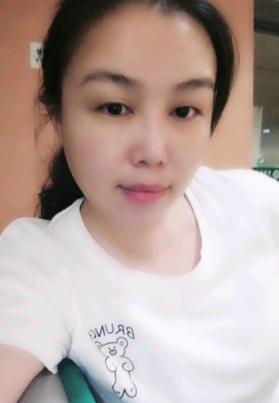 淡淡的云的第三张照片--淮安相亲服务中心