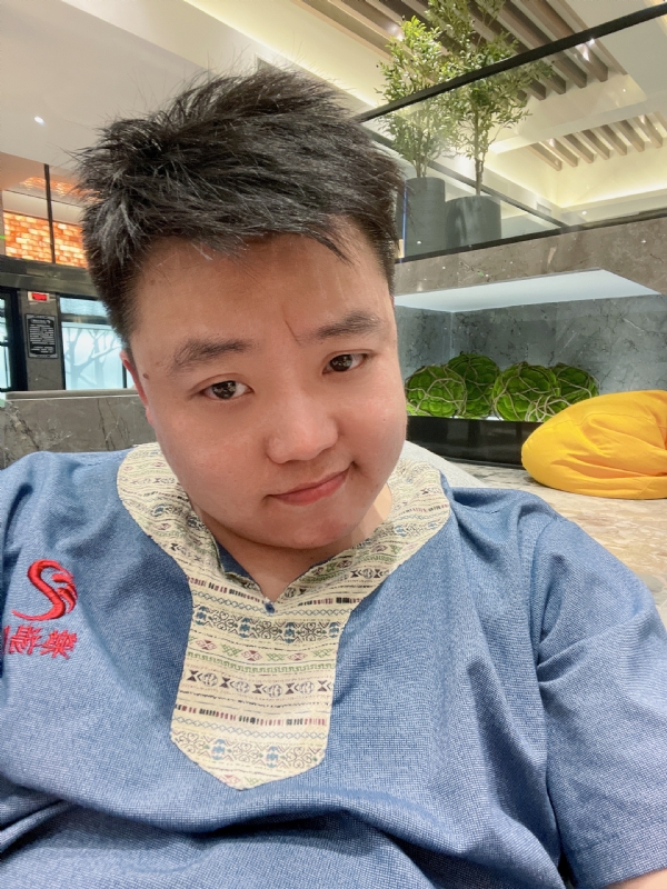 小恶魔的第二张照片--淮安相亲服务中心