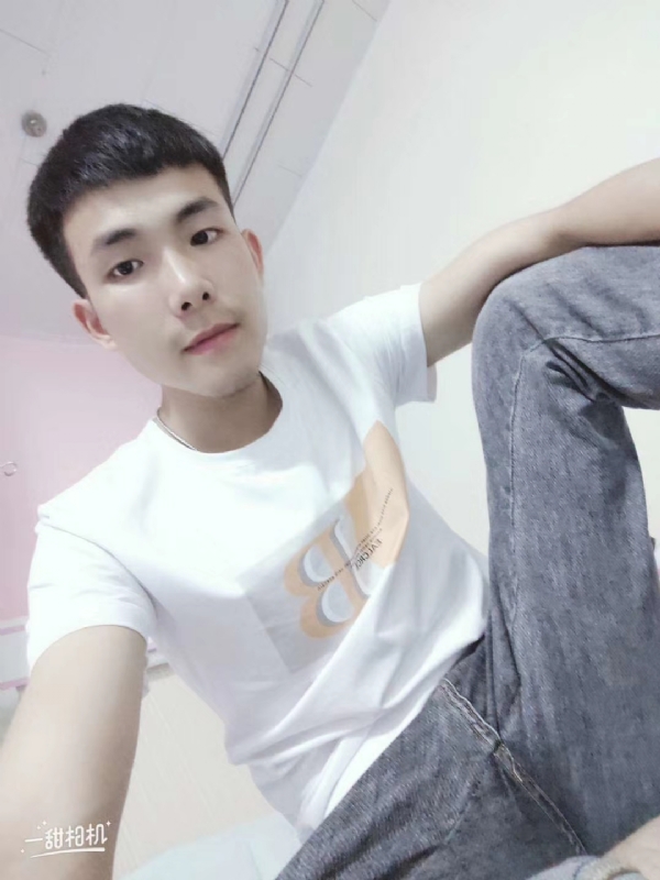 爱Q我的第一张照片--淮安相亲服务中心