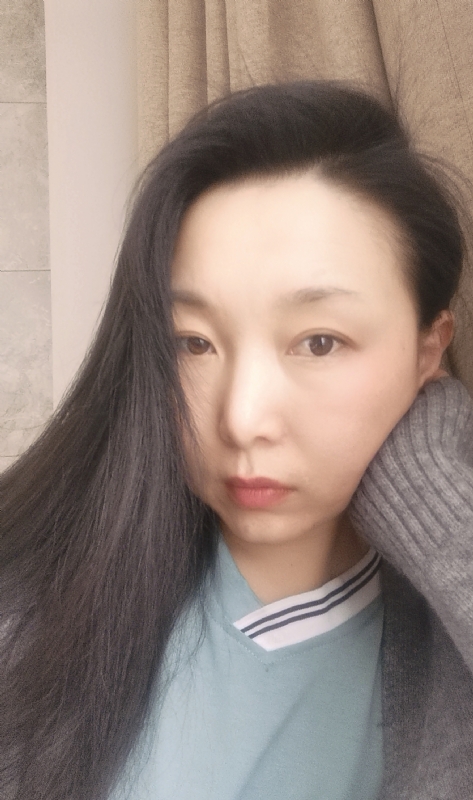 空谷幽兰的第一张照片--淮安相亲服务中心