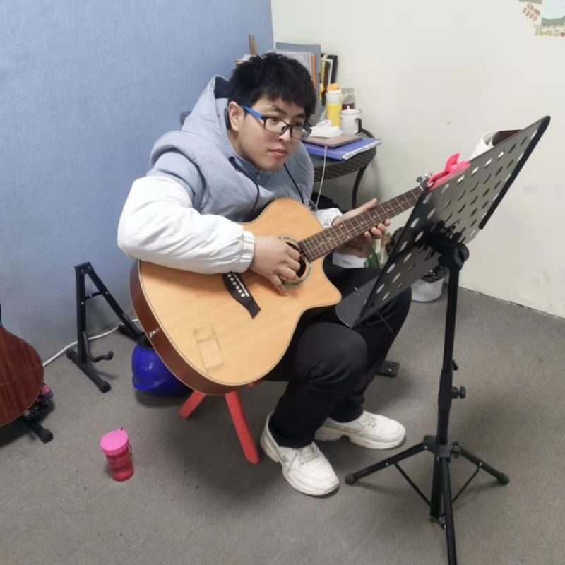 连城诀的第一张照片--淮安相亲服务中心