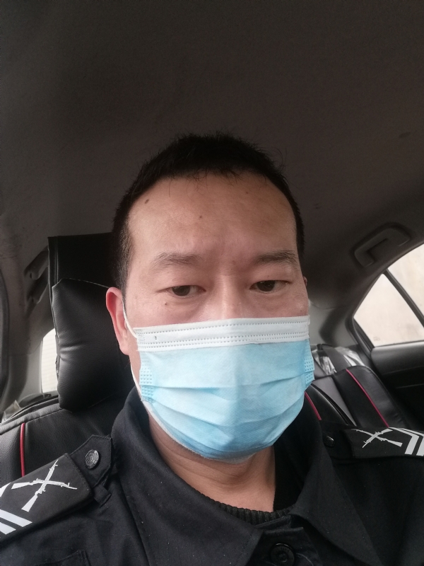 不会躲的刺猬的第一张照片--淮安相亲服务中心