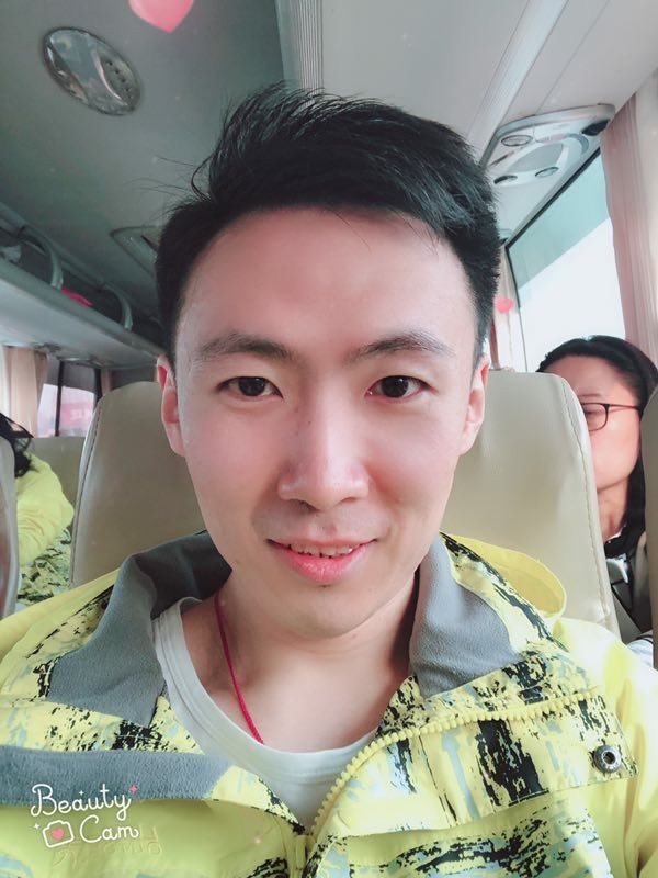 郭白白的第二张照片--淮安相亲服务中心