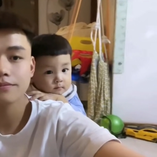 嘻嘻嘻的第一张照片--淮安相亲服务中心