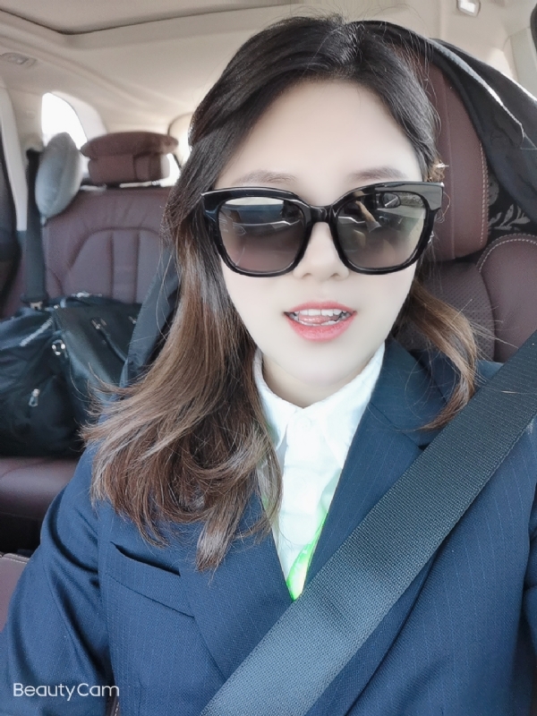 湖南妹子在深圳的第二张照片--淮安相亲服务中心