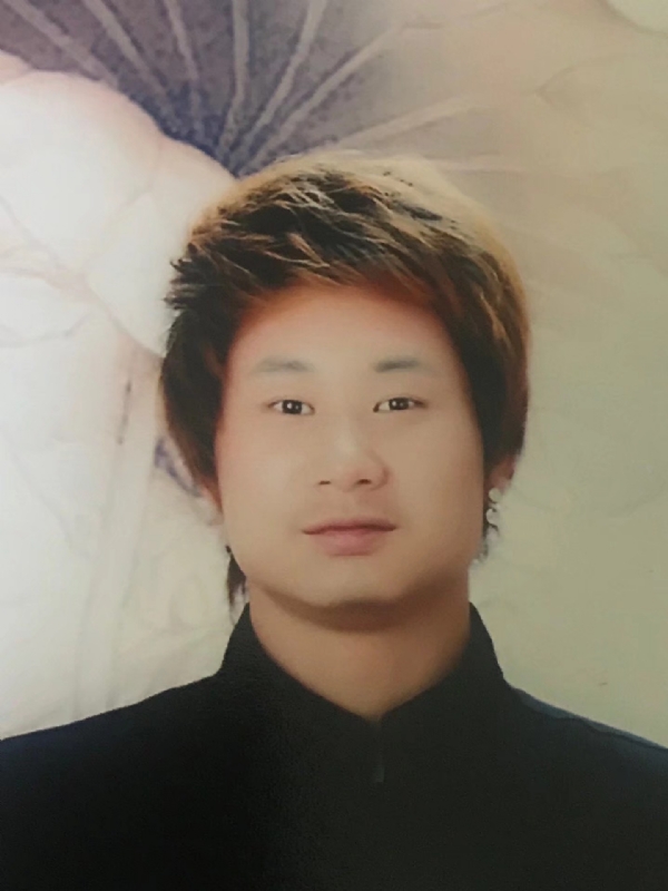 咮辛的第一张照片--淮安相亲服务中心