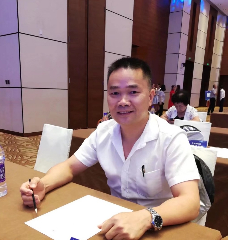 温馨港湾只差一个你的第一张照片--淮安相亲服务中心