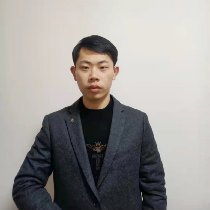 熊先生的第一张照片--淮安相亲服务中心