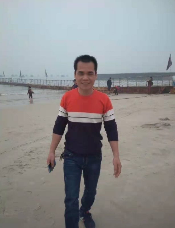 无聊人的第二张照片--淮安相亲服务中心