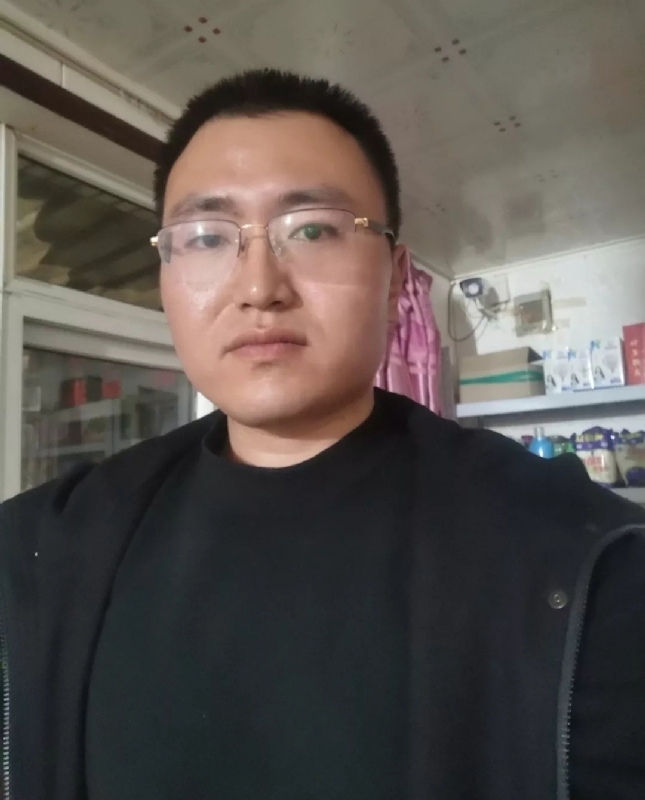 白杨的第二张照片--淮安相亲服务中心