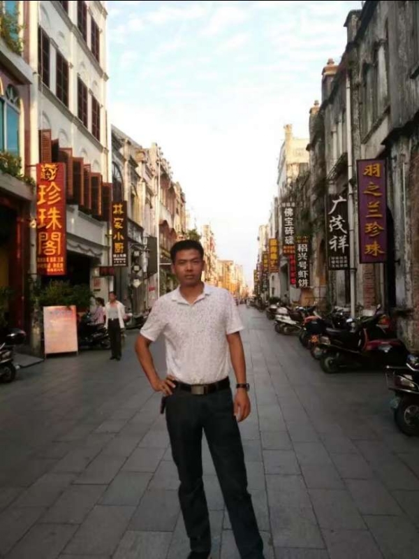 爱生活爱健康的第一张照片--淮安相亲服务中心