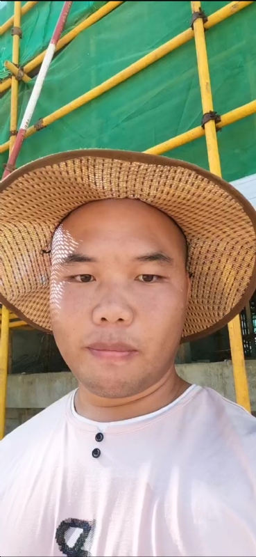 把岁月写入茶色的第一张照片--淮安相亲服务中心