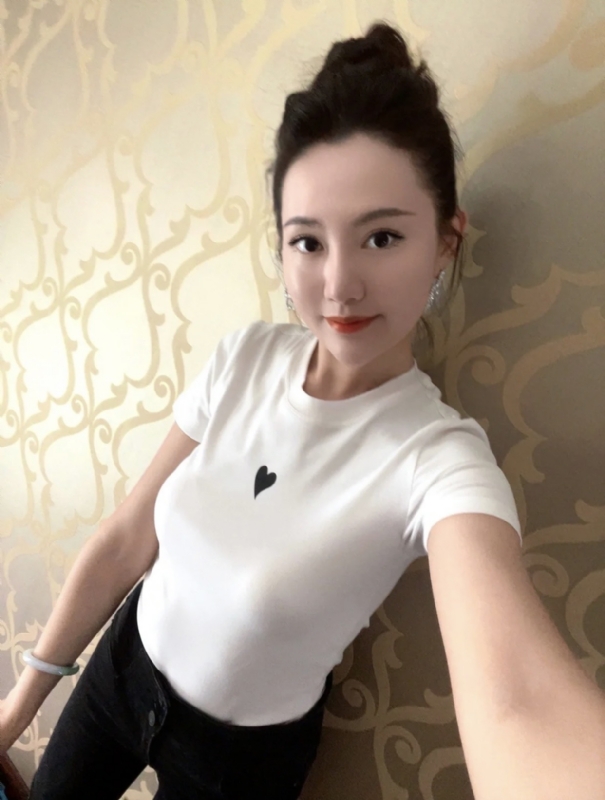 雨熙的第一张照片--淮安相亲服务中心