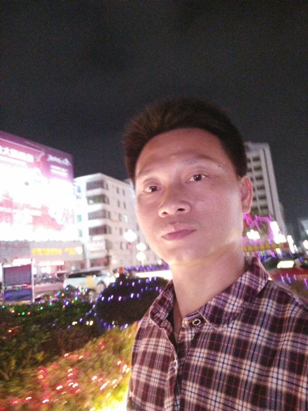 极光的第一张照片--淮安相亲服务中心