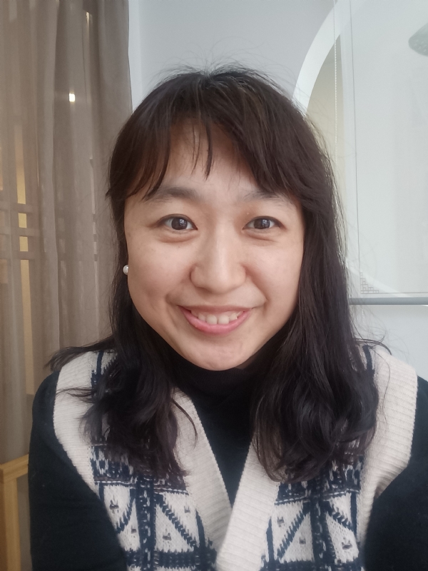 映日荷花的第一张照片--淮安相亲服务中心