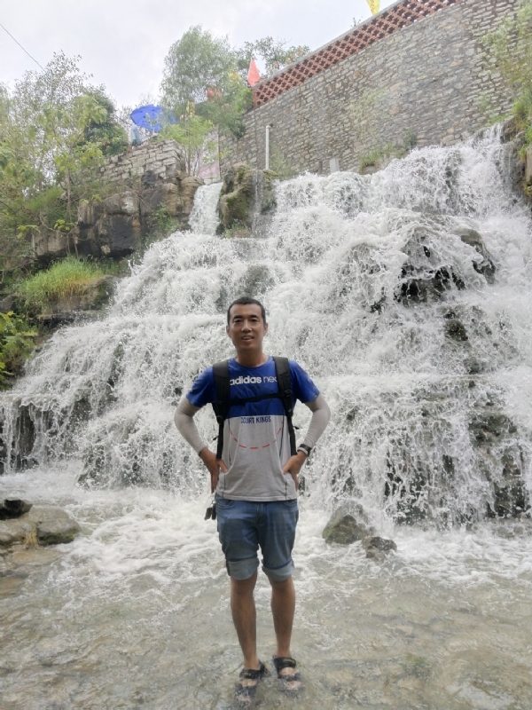 星矢的第一张照片--淮安相亲服务中心