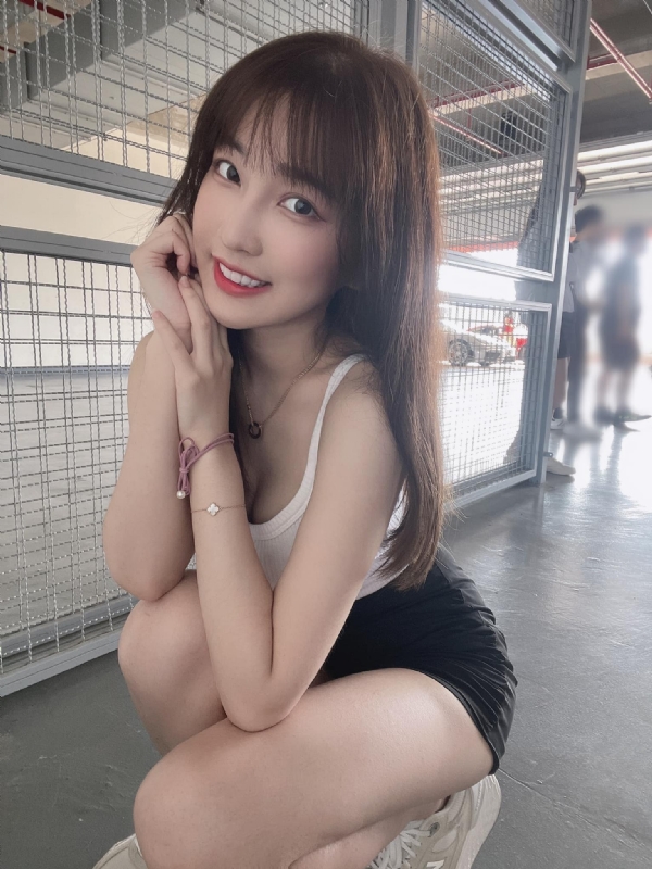 欣妍的第一张照片--淮安相亲服务中心