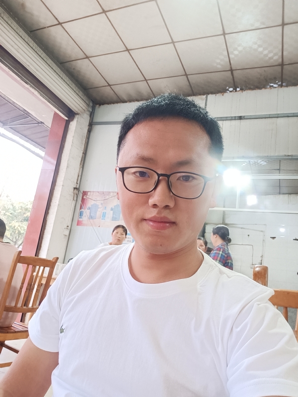 简单快了的第一张照片--淮安相亲服务中心