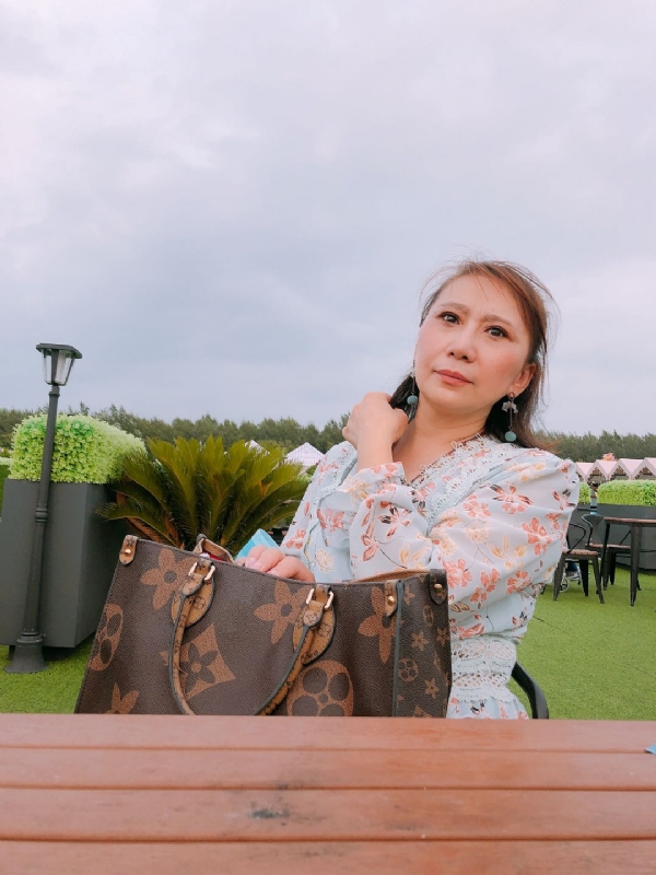 鸿运来的第一张照片--淮安相亲服务中心