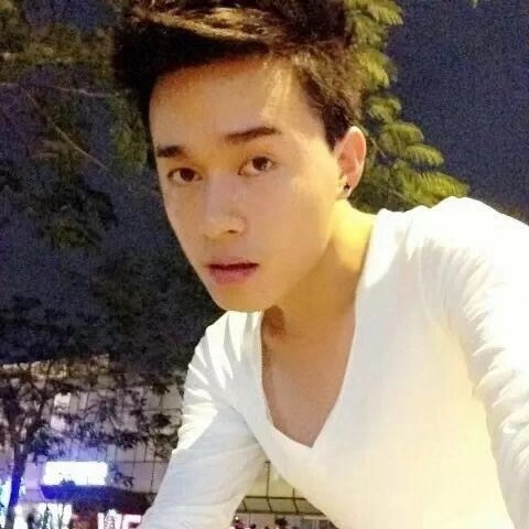 爱与不爱的第一张照片--淮安相亲服务中心