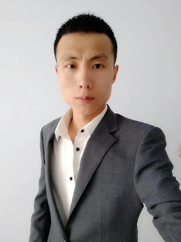 小军的第一张照片--淮安相亲服务中心