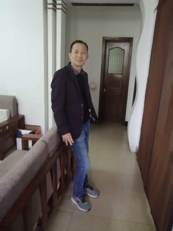 相亲相爱的第二张照片--淮安相亲服务中心