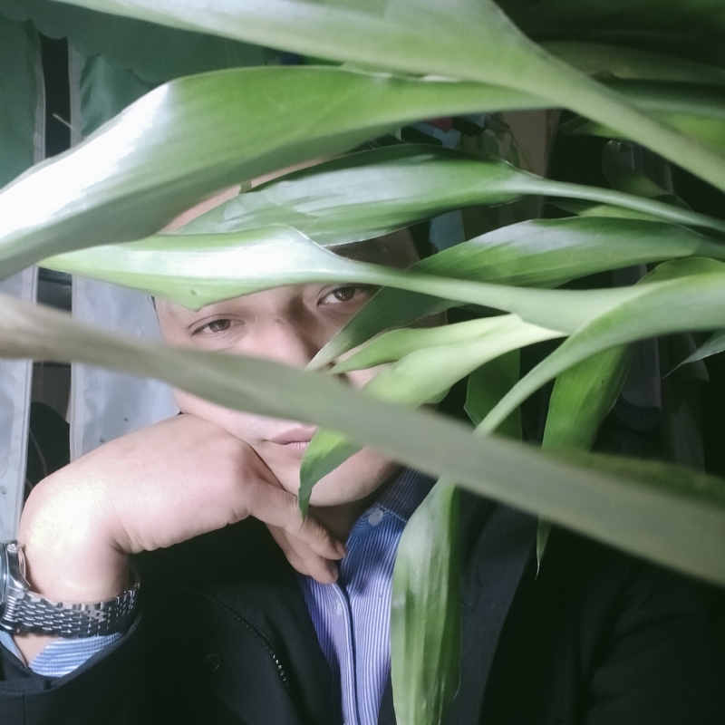 诸先生的第二张照片--淮安相亲服务中心