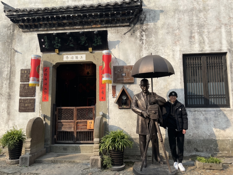 喝可乐的猫的第一张照片--淮安相亲服务中心