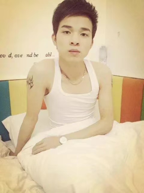 风雨同舟的第一张照片--淮安相亲服务中心