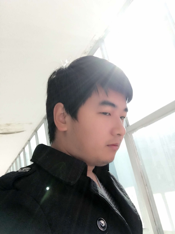 殷勤的王子的第四张照片--淮安相亲服务中心