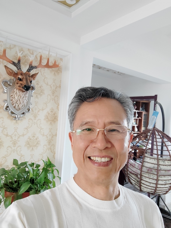 坐看云起时的第三张照片--淮安相亲服务中心