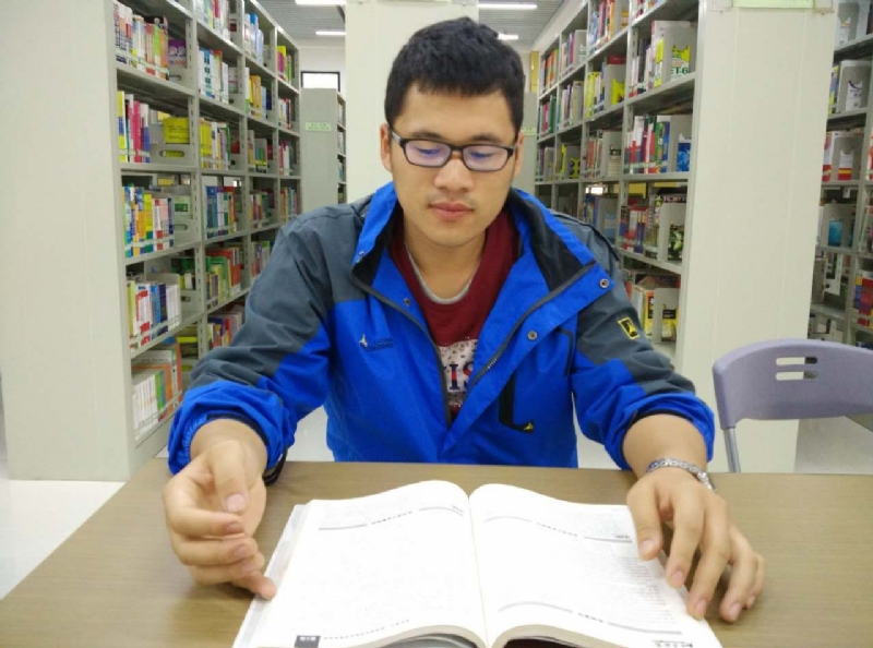 鲮的第四张照片--淮安相亲服务中心