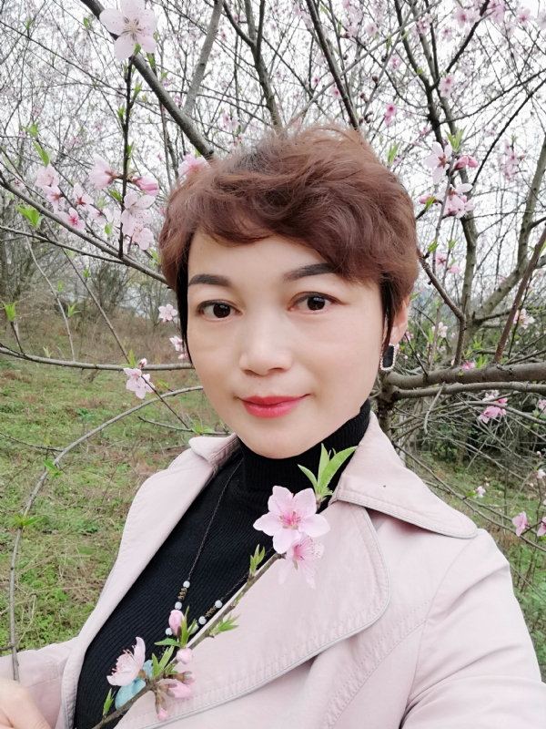 转角遇到你的第一张照片--淮安相亲服务中心